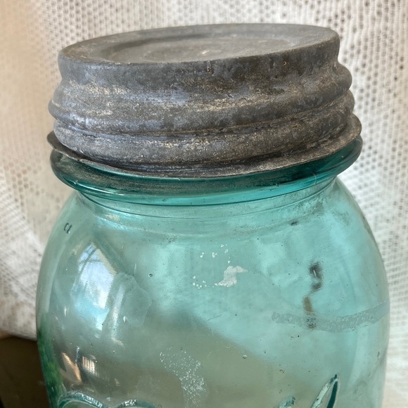 Vintage Ball “Perfect” Mason Sealer Jar in Aqua Blue. 1 Quart Size - Picture 2 of 9